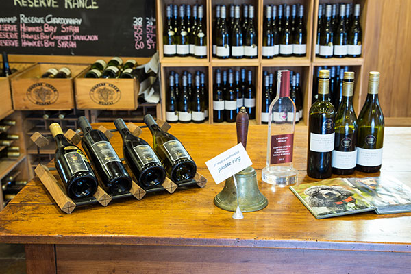 Display wines